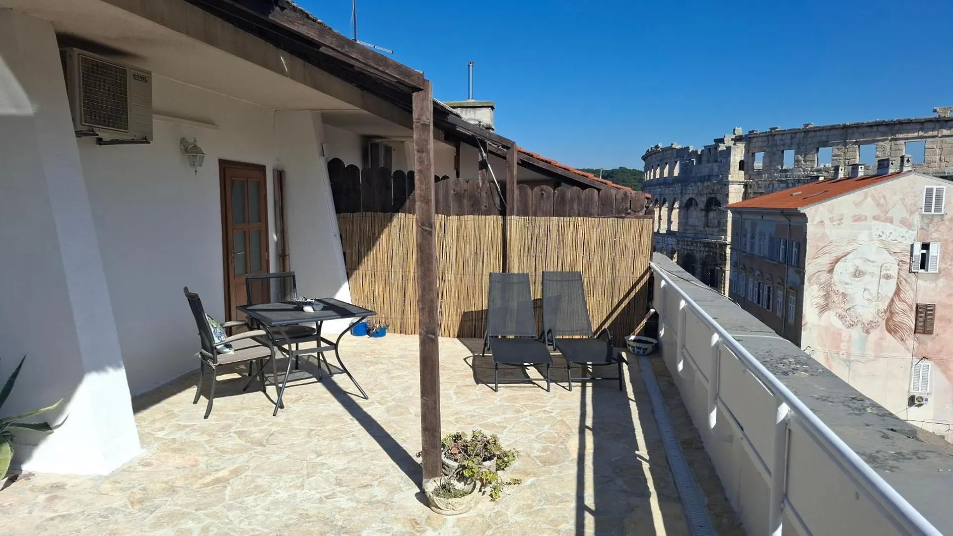 Appartamento Terrace Dream View Over Amphitheatre Pola